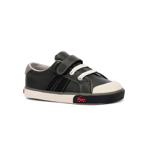 See Kai Run Lucci Black Leather/Gray Sneakers - Picture 2 of 5